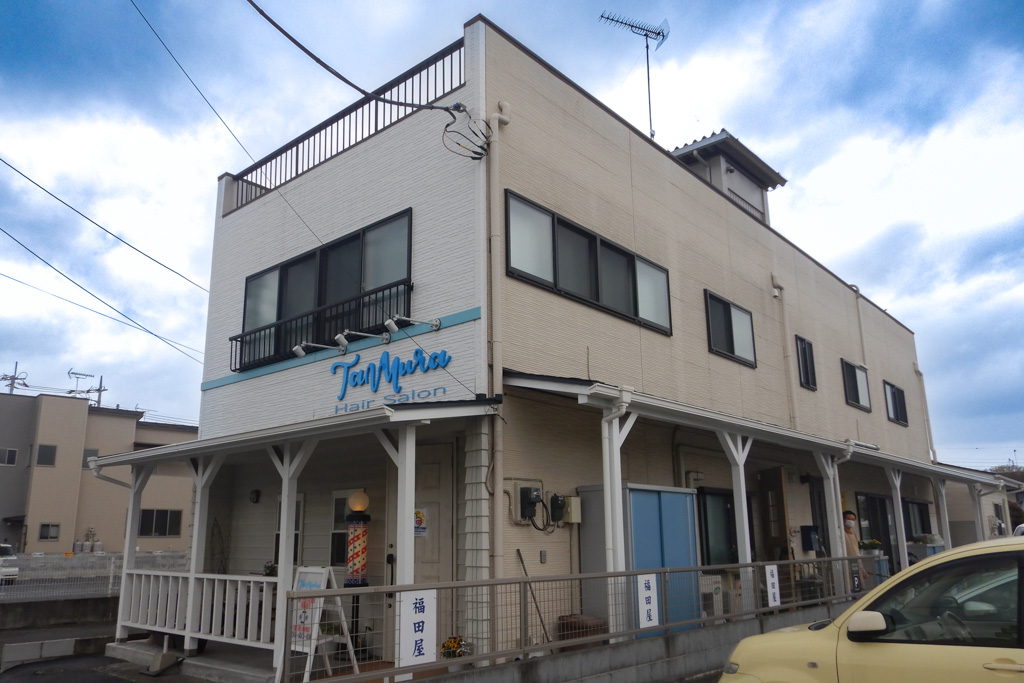ヘアーサロンタムラ施工前②